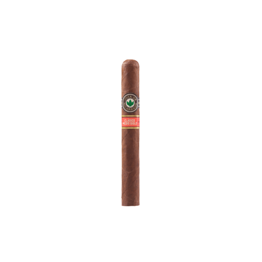 Joya De Nicaragua Medio Siglo Toro
