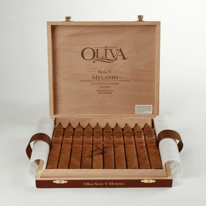 Oliva Serie V Melanio Torpedo