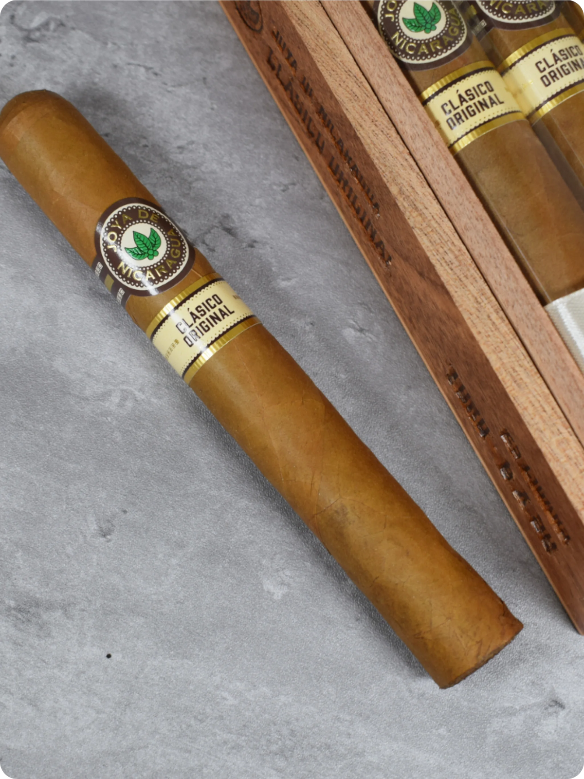 Charuto Joya De Nicaragua Clasico Toro